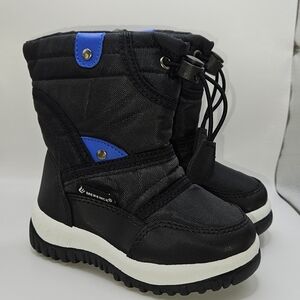 Kids Black and Blue Insulated Snow Boots with Easy Toggle Closure